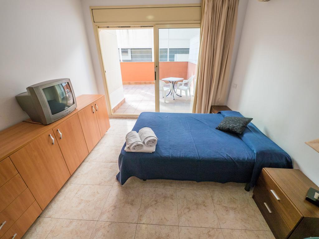 Apartaments Ar Easy Santa Anna II Лорет де Мар Екстериор снимка