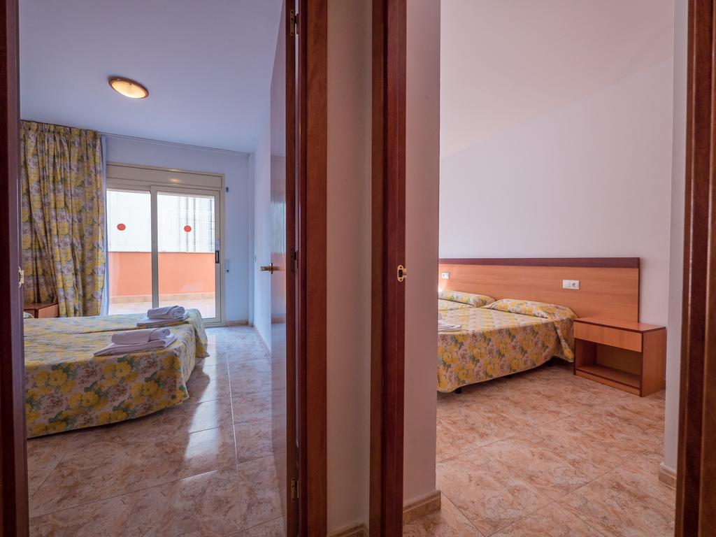 Apartaments Ar Easy Santa Anna II Лорет де Мар Екстериор снимка