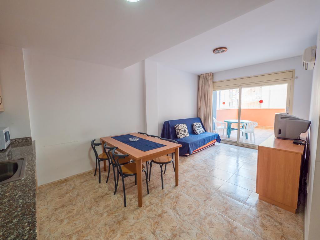Apartaments Ar Easy Santa Anna II Лорет де Мар Екстериор снимка