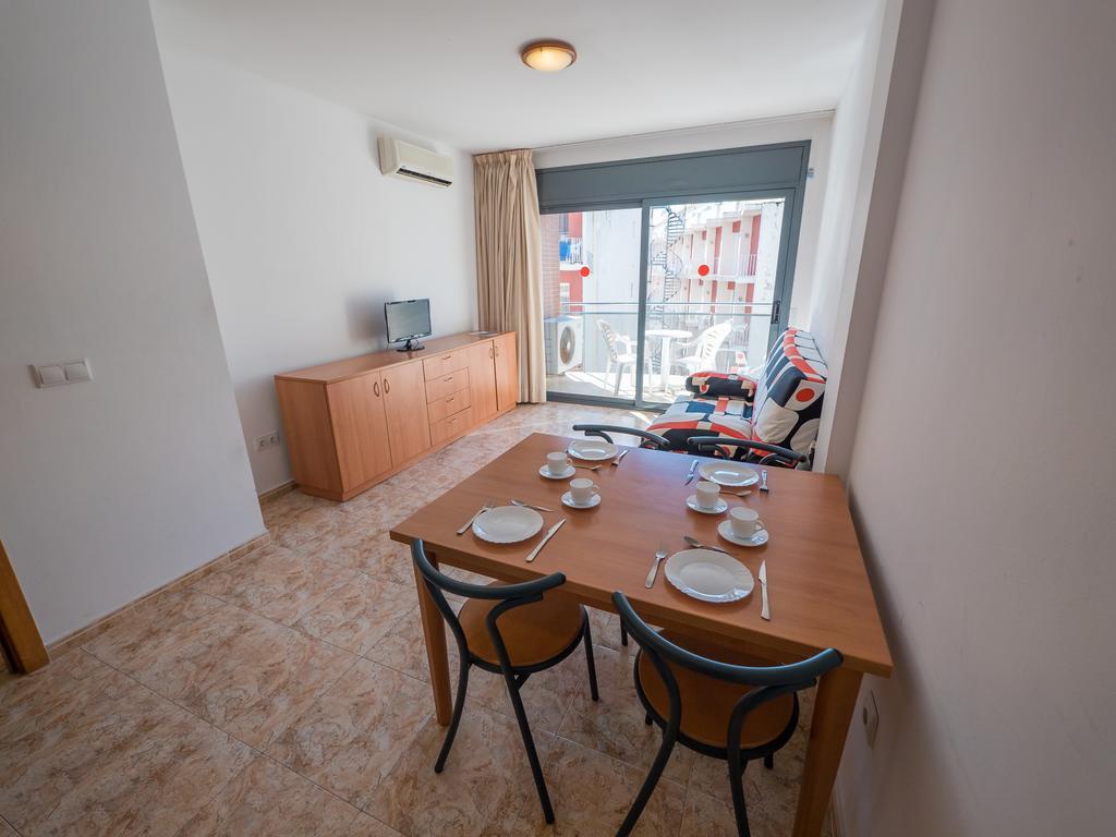 Apartaments Ar Easy Santa Anna II Лорет де Мар Екстериор снимка